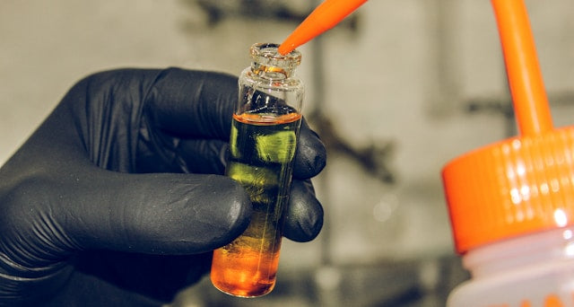 Synthetic vs. Natural: The False Binary That's Limiting Modern Perfumery