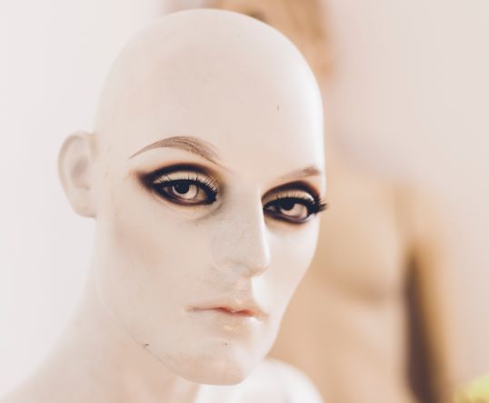 Why Some in the Beauty Industry Resist Artificial Intelligence